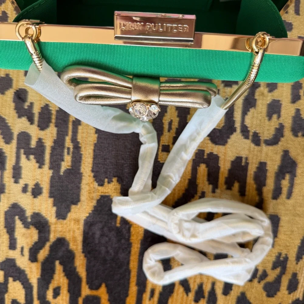 NWT Lilly Pulitzer Jessy Bow Hard Clutch Bamboo Green Gold Chain Crossbody Bag
